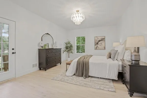 $730,000 | 136 Brian Drive, Spartanburg, SC 29307