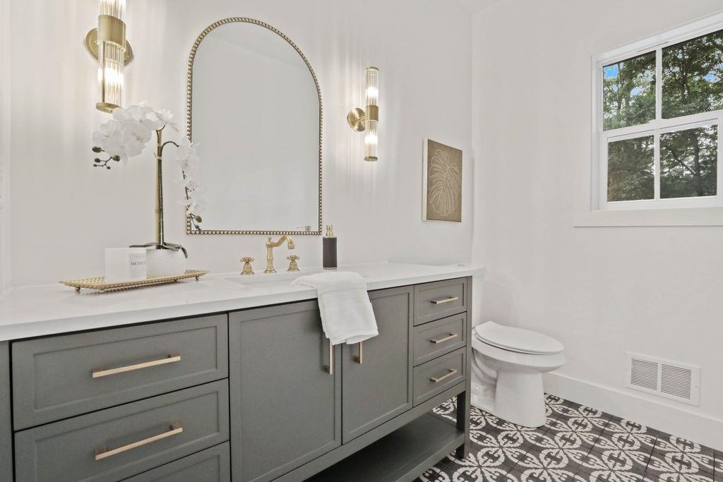 136 Brian Drive Spartanburg, SC 29307 - Photo 16 of 38