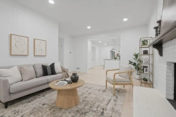 $730,000 | 136 Brian Drive, Spartanburg, SC 29307