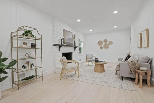 $730,000 | 136 Brian Drive, Spartanburg, SC 29307