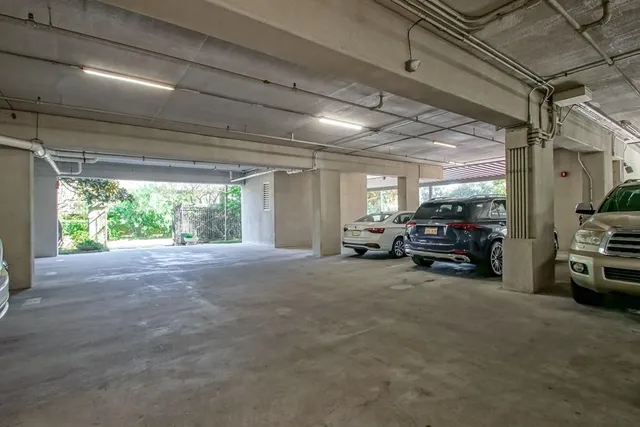 $10,000 | Undisclosed Address, New Orleans, LA 70118