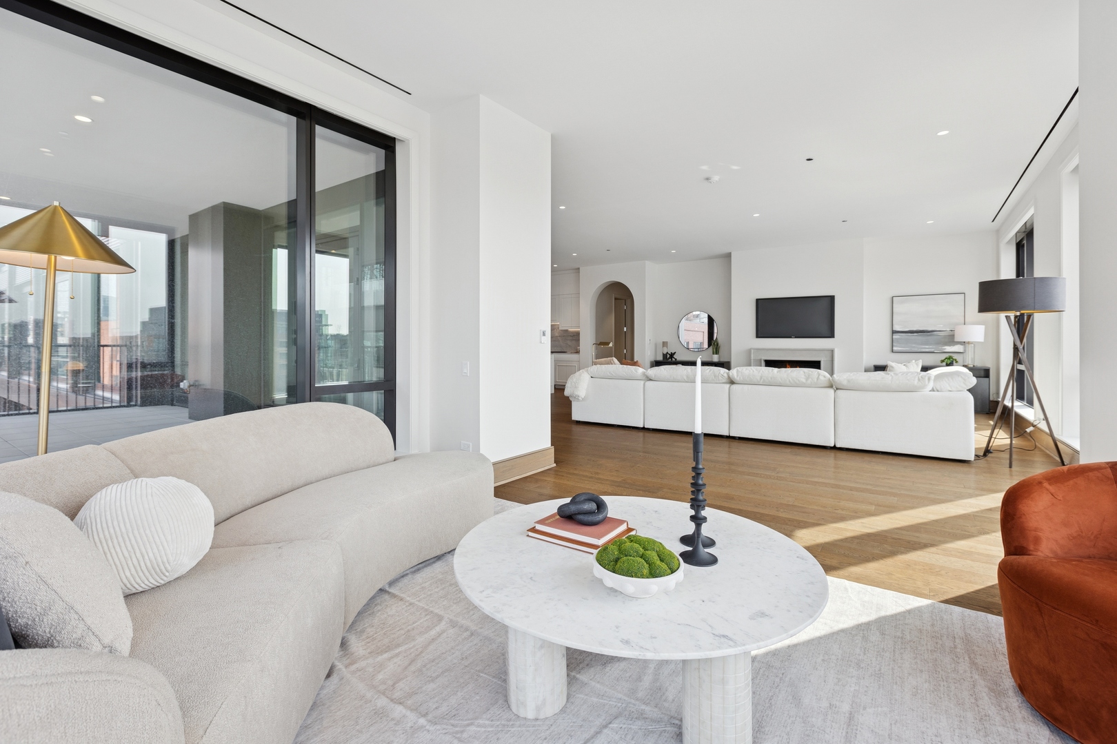 21 North May Street, Unit 1003 Chicago, IL 60607 - Photo 9 of 55