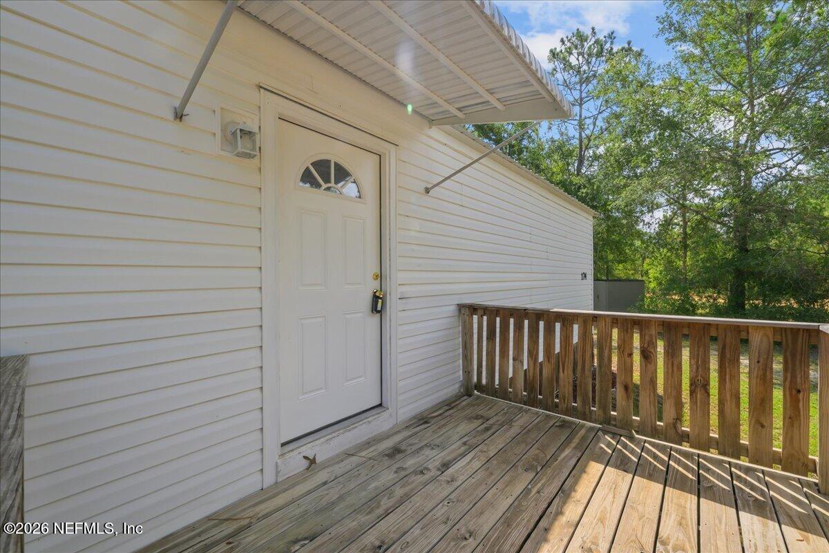 174 Union Avenue Interlachen, FL 32148 - Photo 10 of 25 09-JWLeeMedia6654