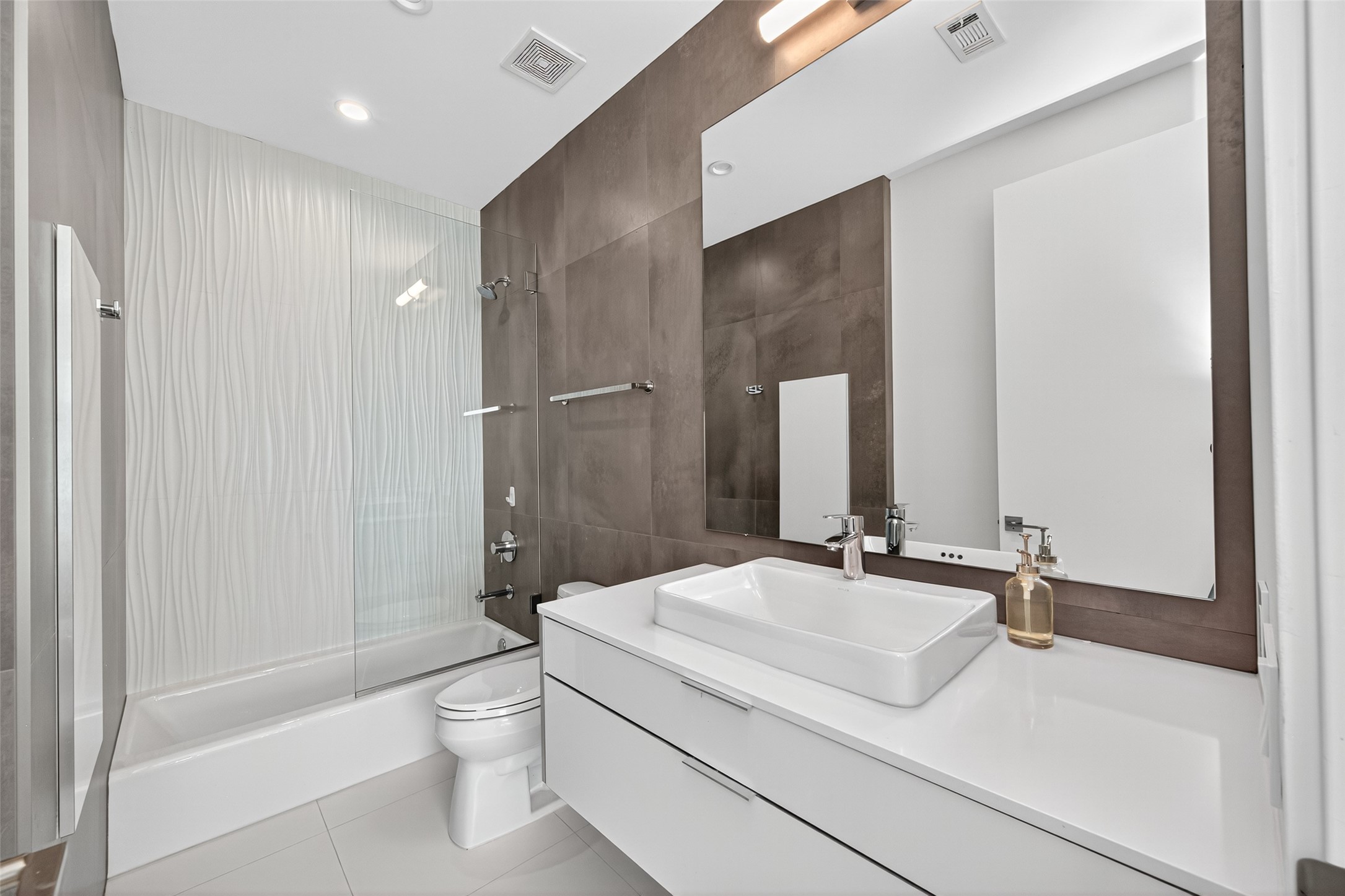211 Stratford Street Houston, TX 77006 - Photo 22 of 33