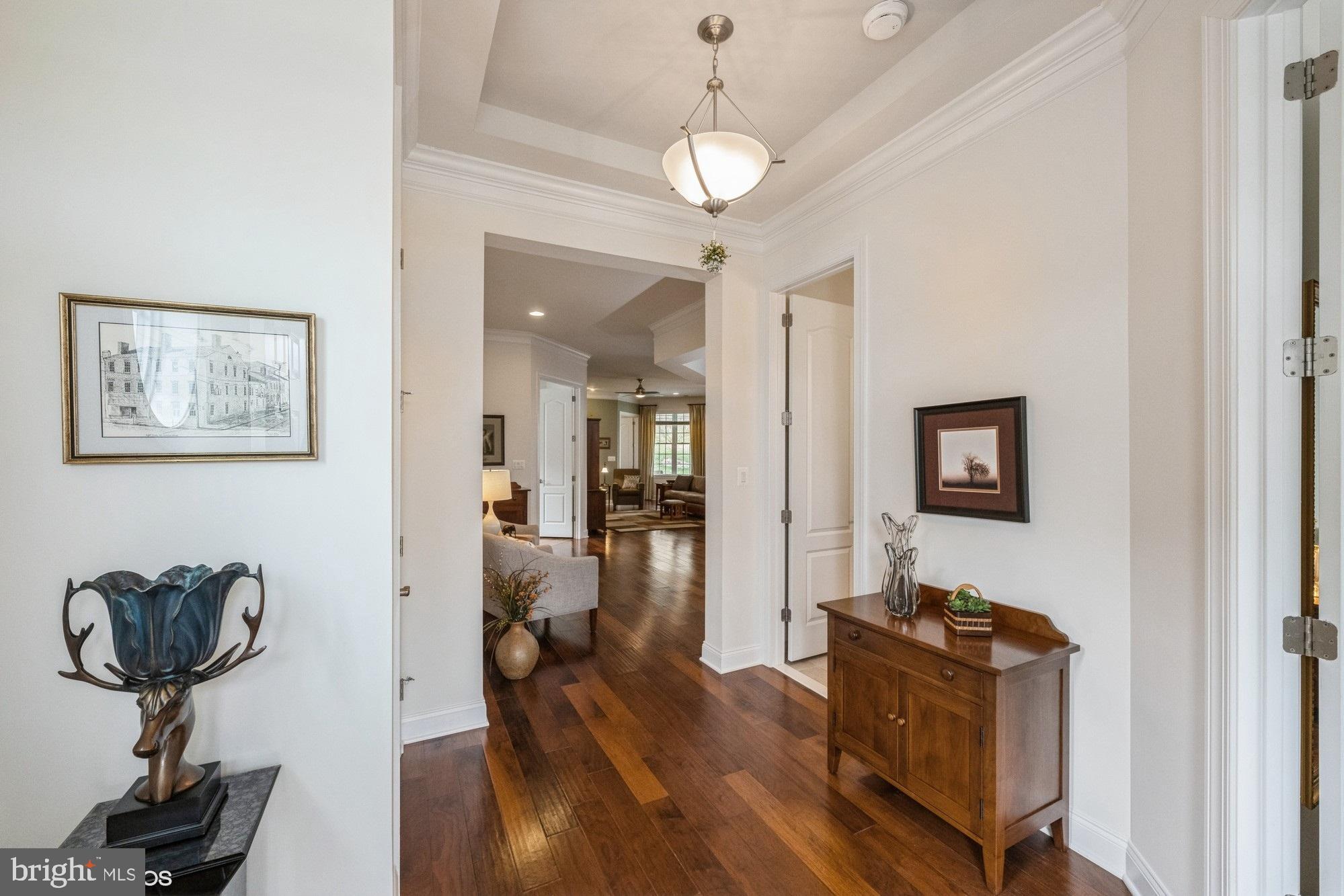 7420 Lees Command Boulevard Fredericksburg, VA 22407 - Photo 3 of 36 Entry Foyer