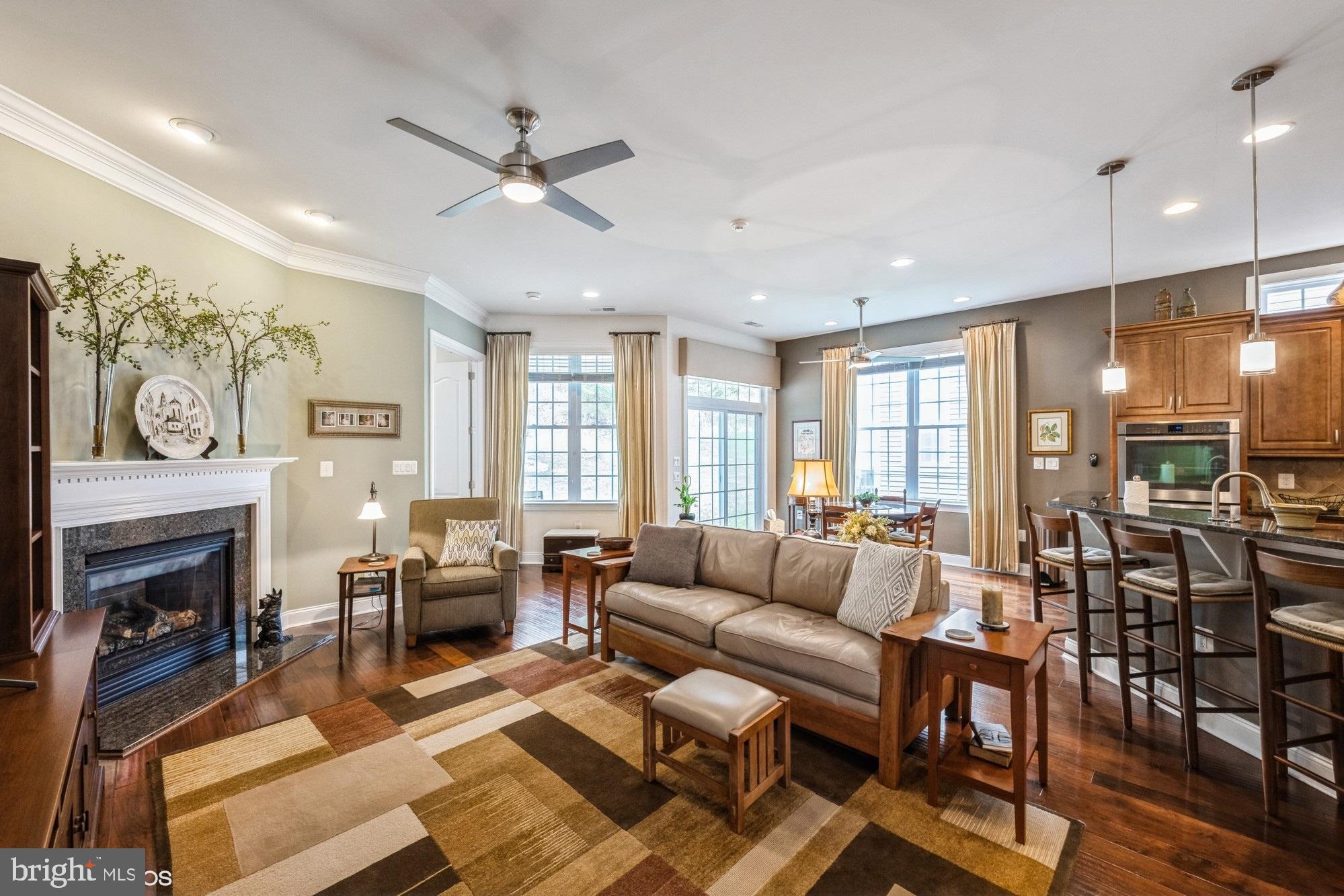 7420 Lees Command Boulevard Fredericksburg, VA 22407 - Photo 10 of 36 Living area view 1