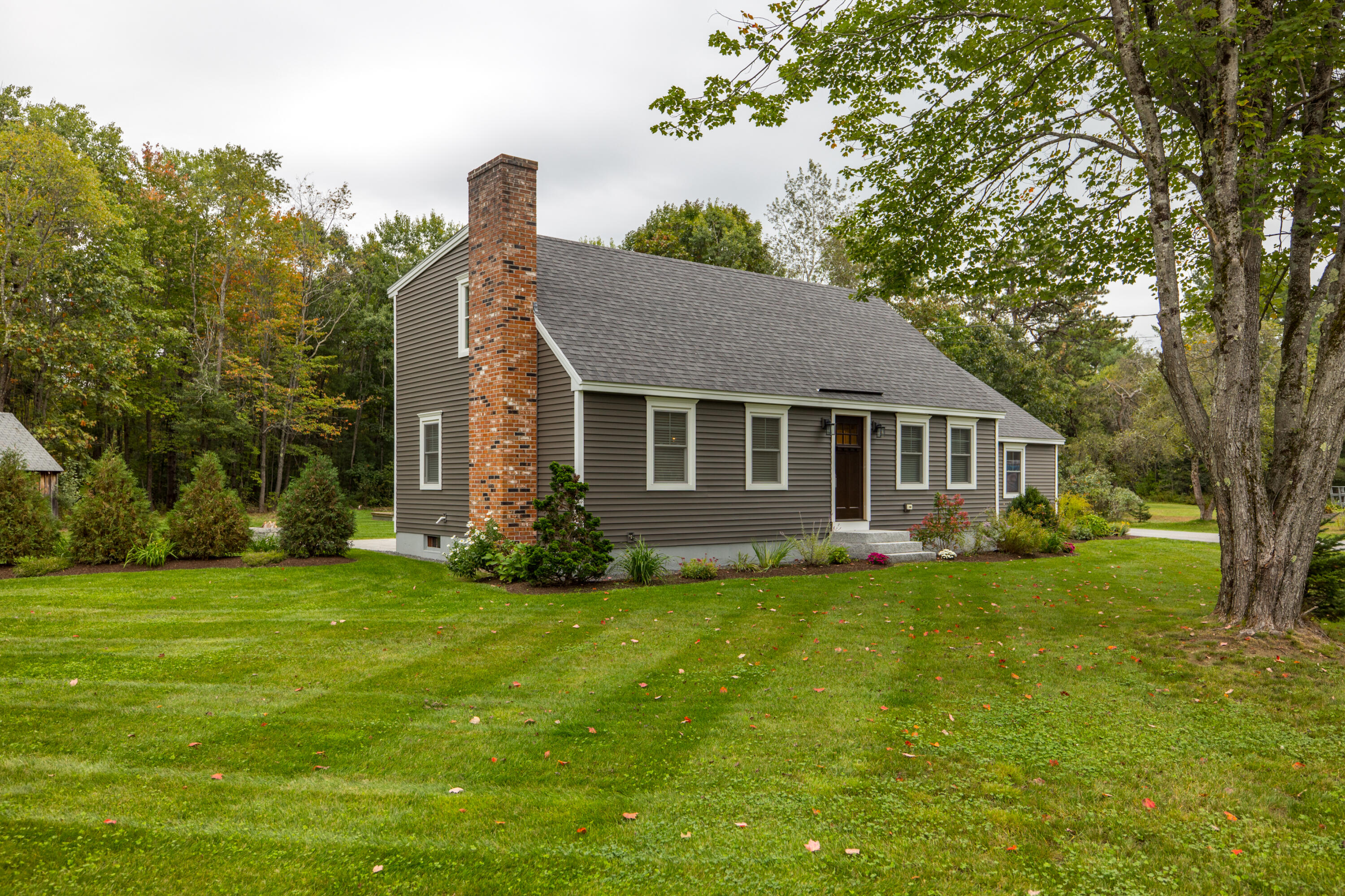 1284 New County Road Biddeford, ME 04005 - Photo 2 of 30 6I3A4217