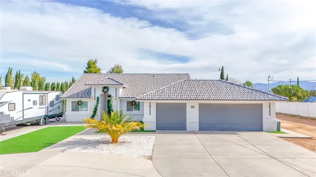 $570,000 | 7925 Victor Avenue, Hesperia, CA 92345