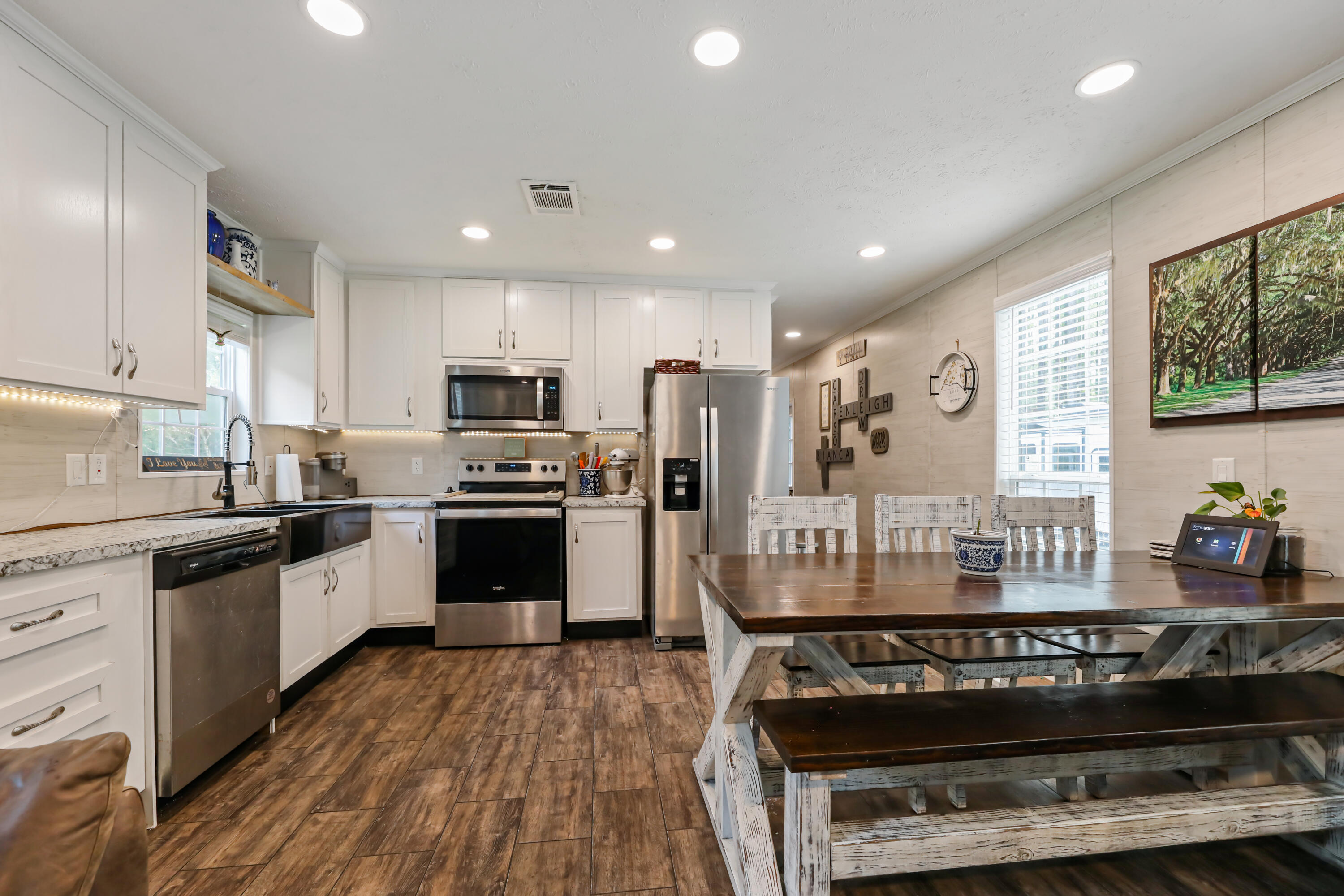 2344 Bethera Road Bonneau, SC 29431 - Photo 7 of 29 Kitchen