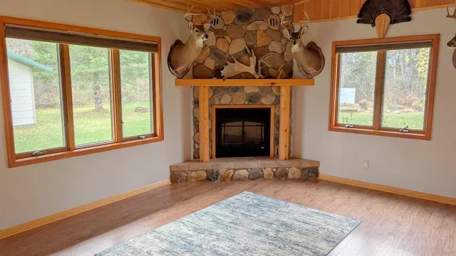 $250,000 | 1637 Wakely Road, Cook, MN 55723