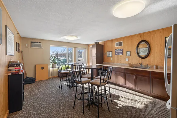 $469,900 | 2670 Commerce Boulevard, Unit 202, Mound, MN 55364