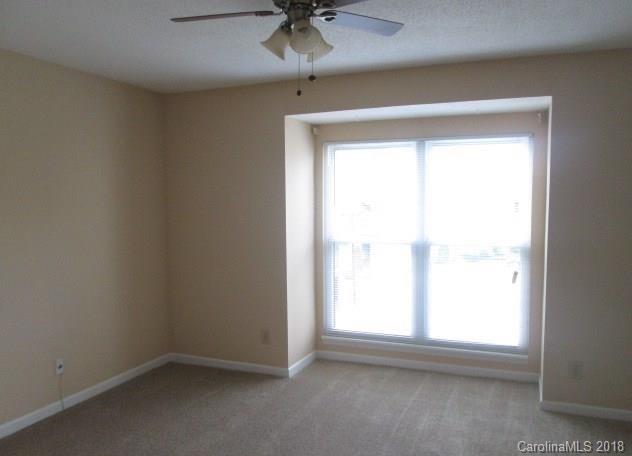 11037 Harrowfield Road Charlotte, NC 28226 - Photo 5 of 9