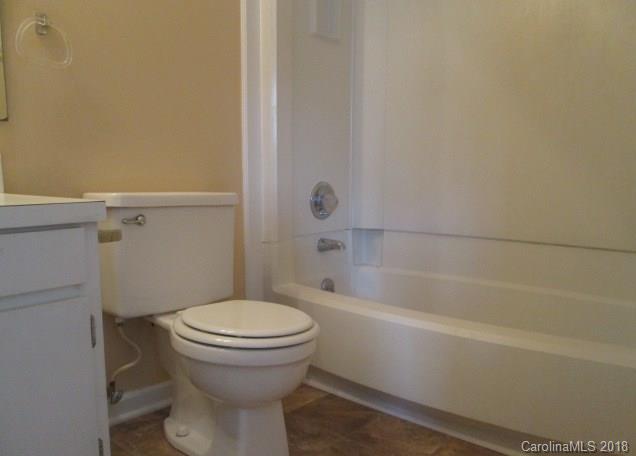 11037 Harrowfield Road Charlotte, NC 28226 - Photo 7 of 9