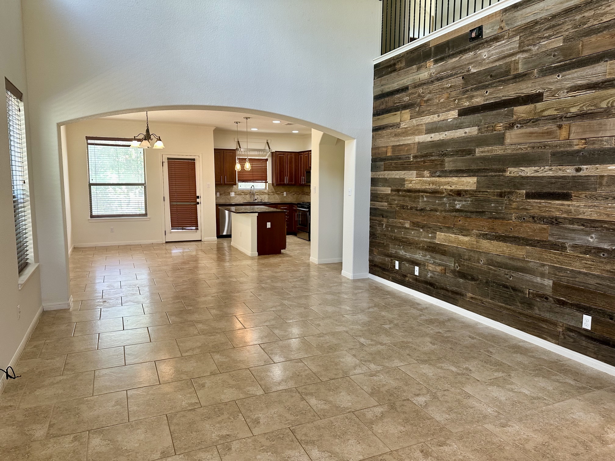 7233 Menchaca Road, Unit 17 Austin, TX 78745 - Photo 4 of 38