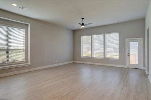 $319,900 | 208 Pennington Road, Josephine, TX 75173