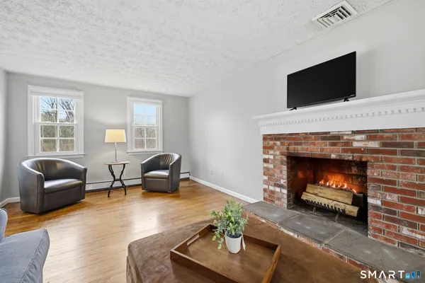 $495,000 | 44 Muddy Brook Road, Ellington, CT 06029