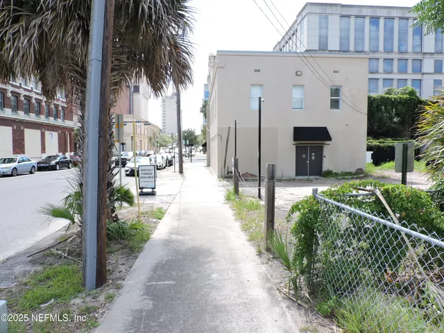$219,900 | 624 West Duval Street, Jacksonville, FL 32202
