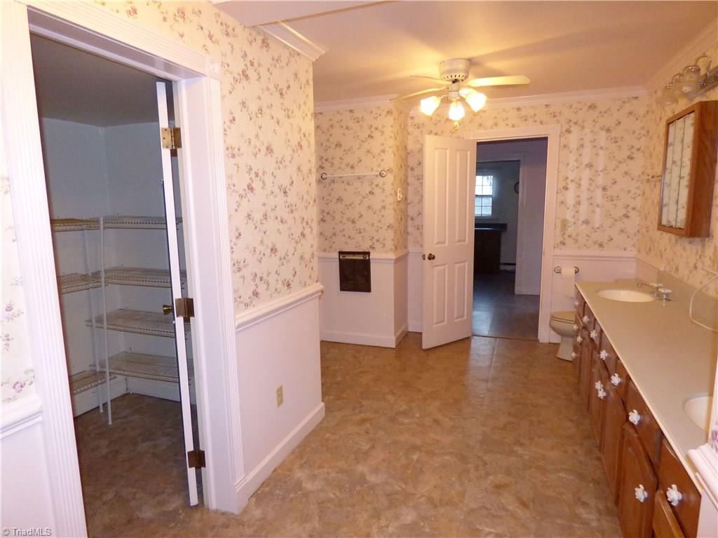 6317 Company Mill Road Climax, NC 27233 - Photo 9 of 25 Gallery Image 9