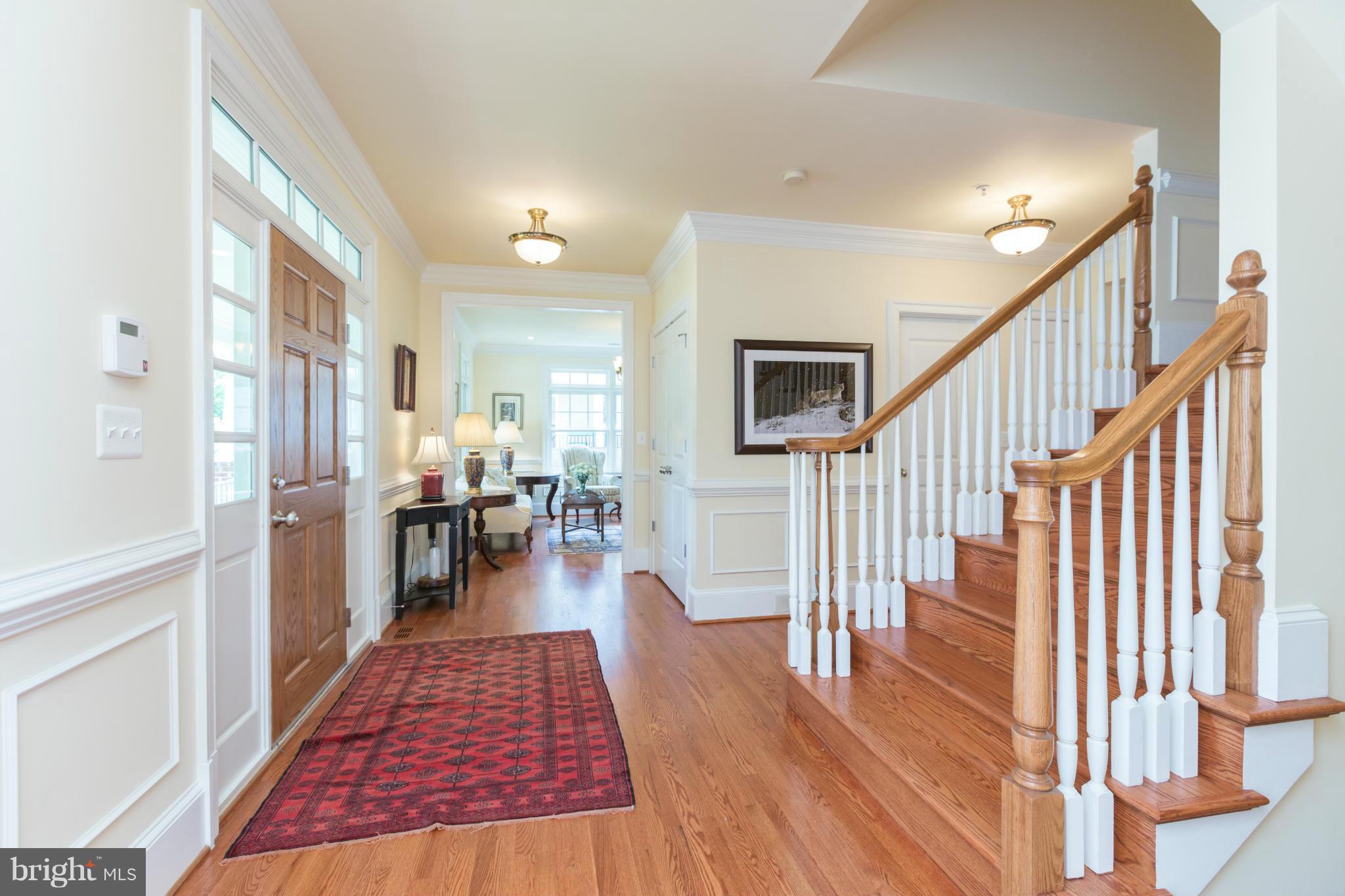 6008 Walhonding Road Bethesda, MD 20816 - Photo 3 of 28 Interior (General)