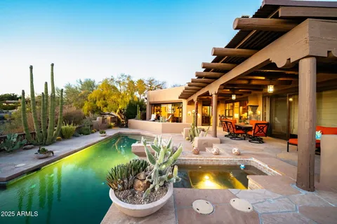 $2,795,000 | 1084 North Boulder Drive, Carefree, AZ 85377