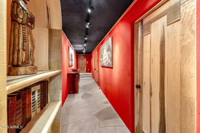 $2,795,000 | 1084 North Boulder Drive, Carefree, AZ 85377