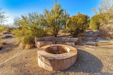 $2,795,000 | 1084 North Boulder Drive, Carefree, AZ 85377
