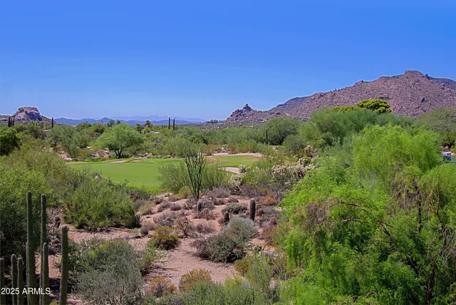 $2,795,000 | 1084 North Boulder Drive, Carefree, AZ 85377