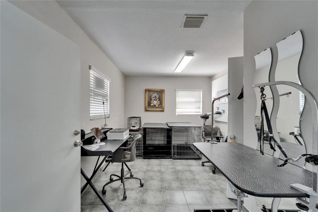 126 Ridgewood Avenue Brandon, FL 33510 - Photo 16 of 85 a living room with furniture and window