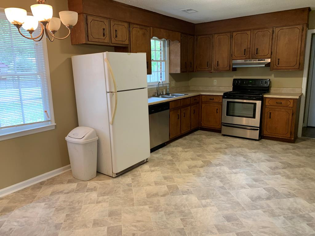 503 Pine Log Road Aiken, SC 29803 - Photo 10 of 14