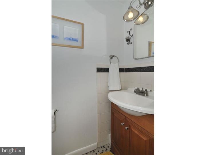 2914 Eagle Road Abington, PA 19001 - Photo 14 of 24 Half Bath