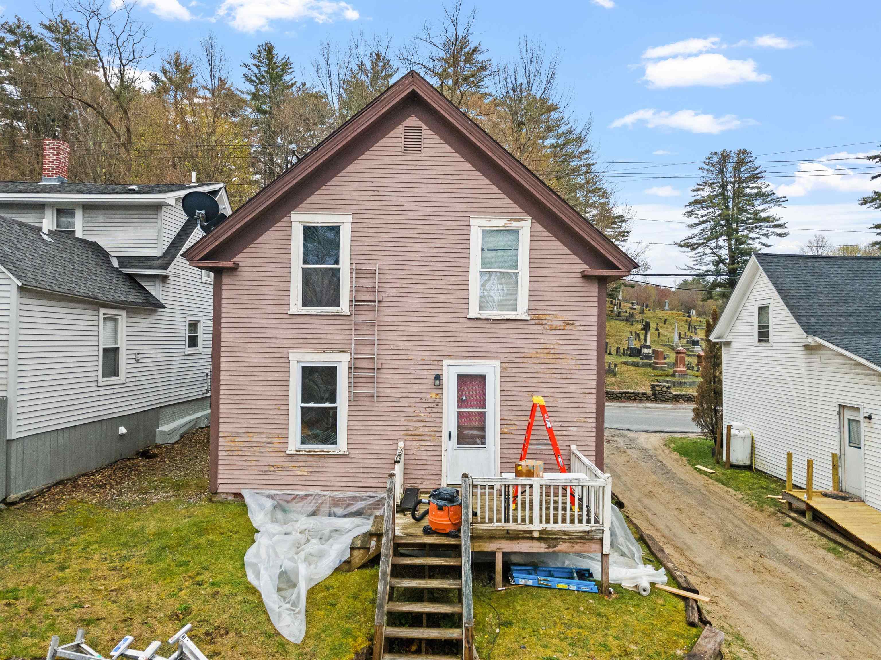 96 Maple Street Newport, NH 03773 - Photo 15 of 35