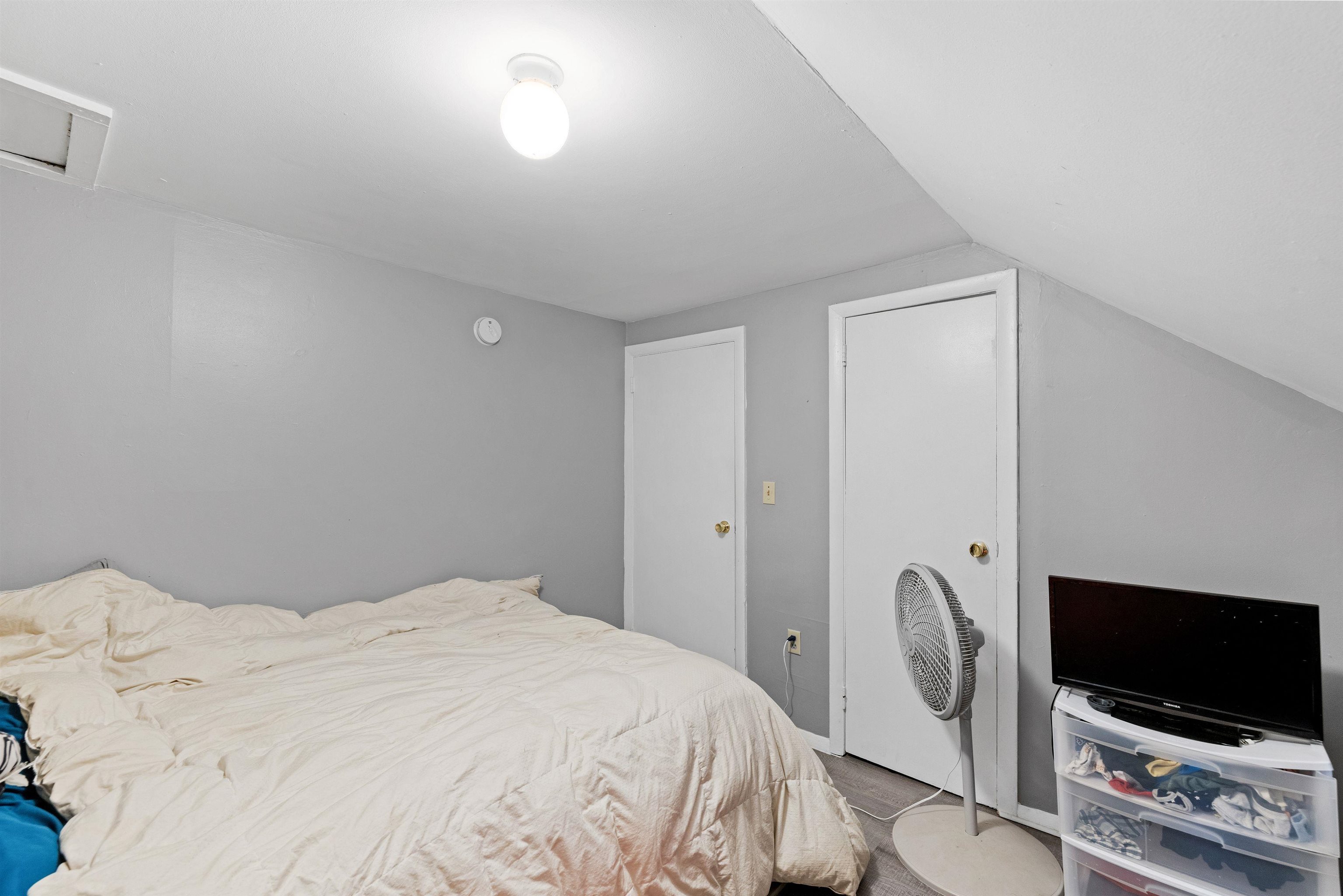 96 Maple Street Newport, NH 03773 - Photo 9 of 35