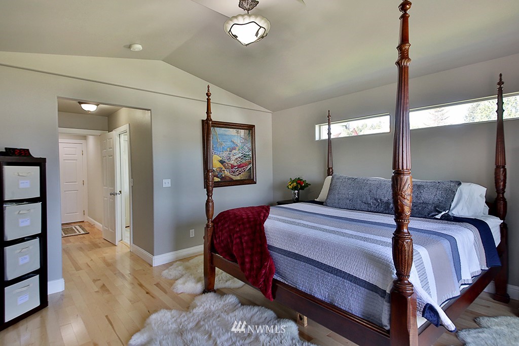 1409 Commodore Place Freeland, WA 98249 - Photo 15 of 25