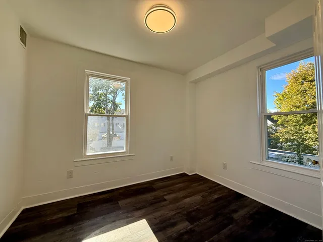 $3,450 | 22 Hawthorne Avenue, Derby, CT 06418