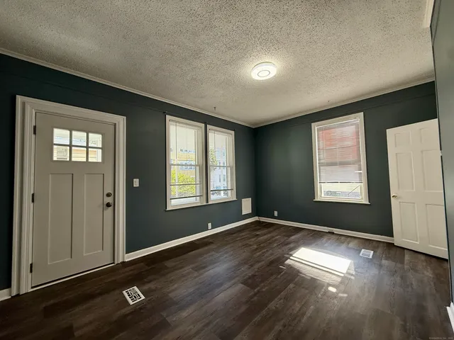 $3,450 | 22 Hawthorne Avenue, Derby, CT 06418