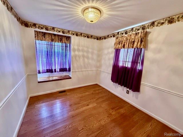 2329 Morrish Road Flushing, MI 48433 - Photo 10 of 32