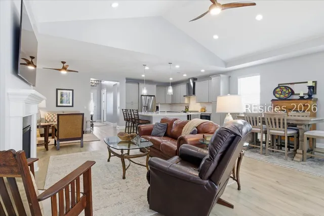 $774,900 | 323 Lighthouse Drive, Hardeeville, SC 29927