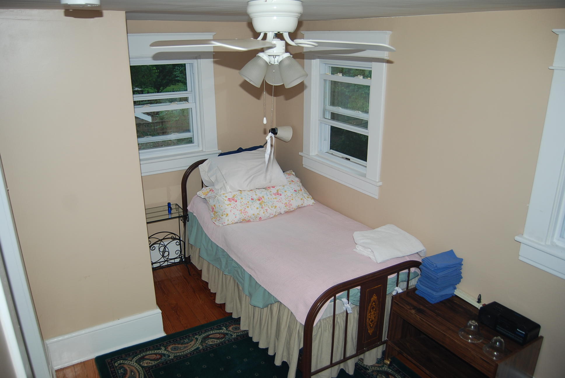 1317 Brighton Road Southwest Roanoke, VA 24015 - Photo 4 of 11 Bedroom 3