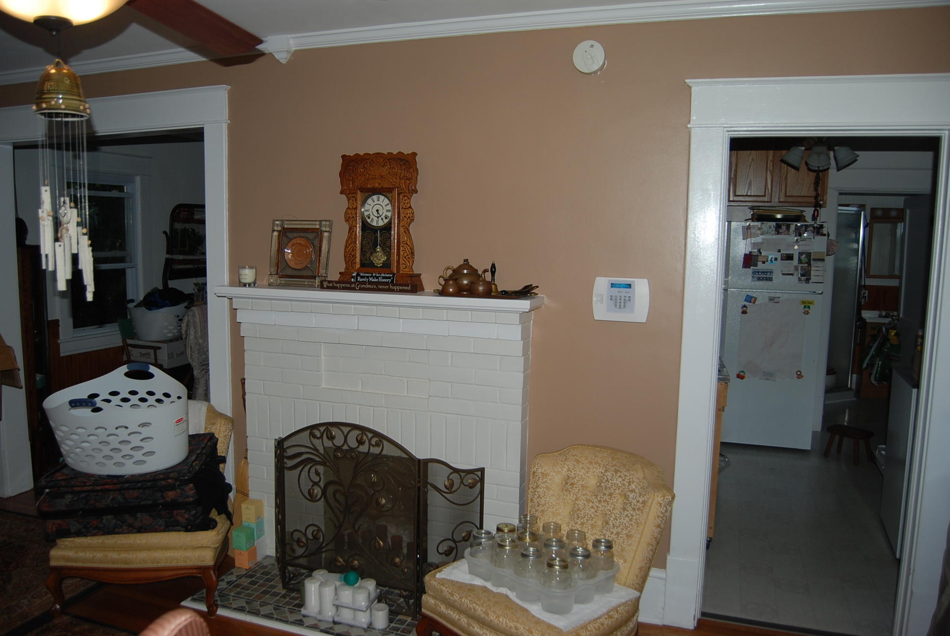1317 Brighton Road Southwest Roanoke, VA 24015 - Photo 7 of 11 Livingroom