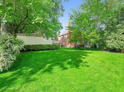 $599,000 | 407 Colfax Avenue, Clarendon Hills, IL 60514