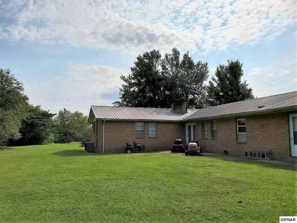 2369 Douglas Dam Road Sevierville, TN 37876 - Photo 4 of 23 Gallery Image 4