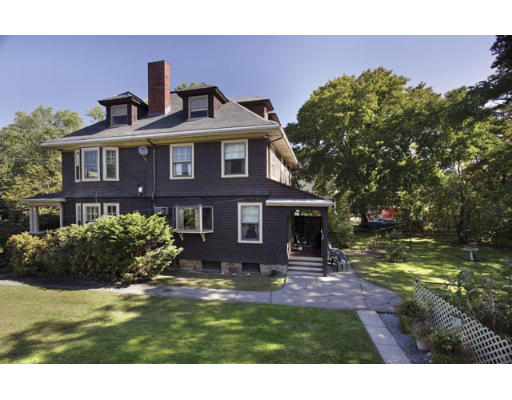 68 Windsor Road Brookline, MA 02445 - Photo 3 of 4 Gallery Image 3