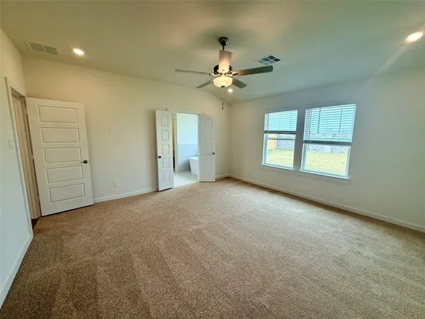 $329,888 | 3202 Emerald Hills Drive, Angleton, TX 77515