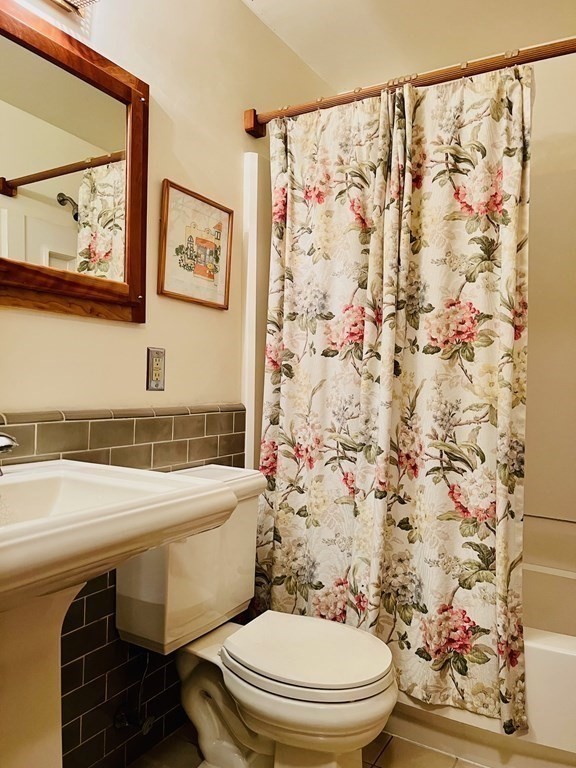 164 Red Gate Lane Amherst, MA 01002 - Photo 23 of 32 Gallery Image 23
