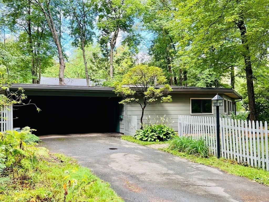 164 Red Gate Lane Amherst, MA 01002 - Photo 30 of 32 Gallery Image 30