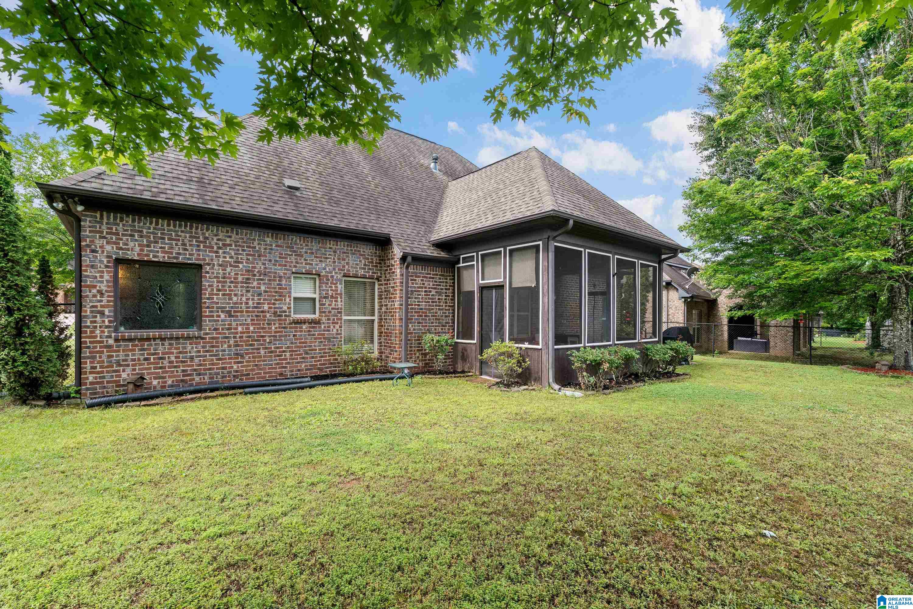 244 Strathaven Lane Pelham, AL 35124 - Photo 33 of 39