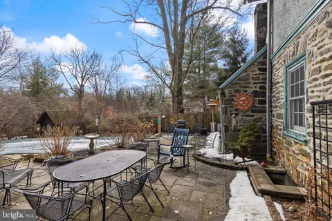 $1,325,000 | 345 Llandrillo Road, Bala Cynwyd, PA 19004