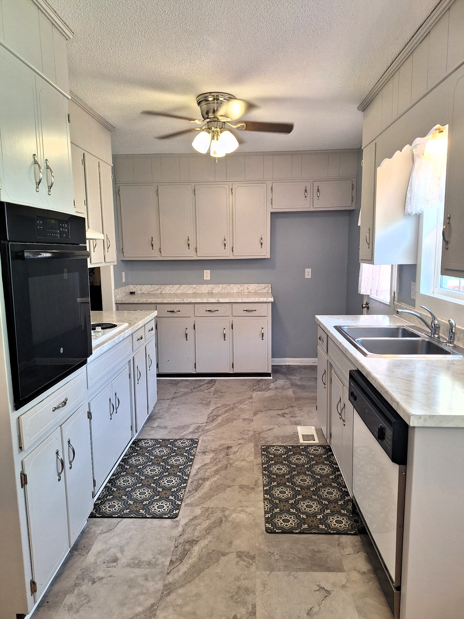 278 Staton Road Belvidere, TN 37306 - Photo 7 of 19