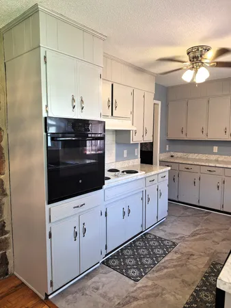 $250,000 | 278 Staton Road, Belvidere, TN 37306