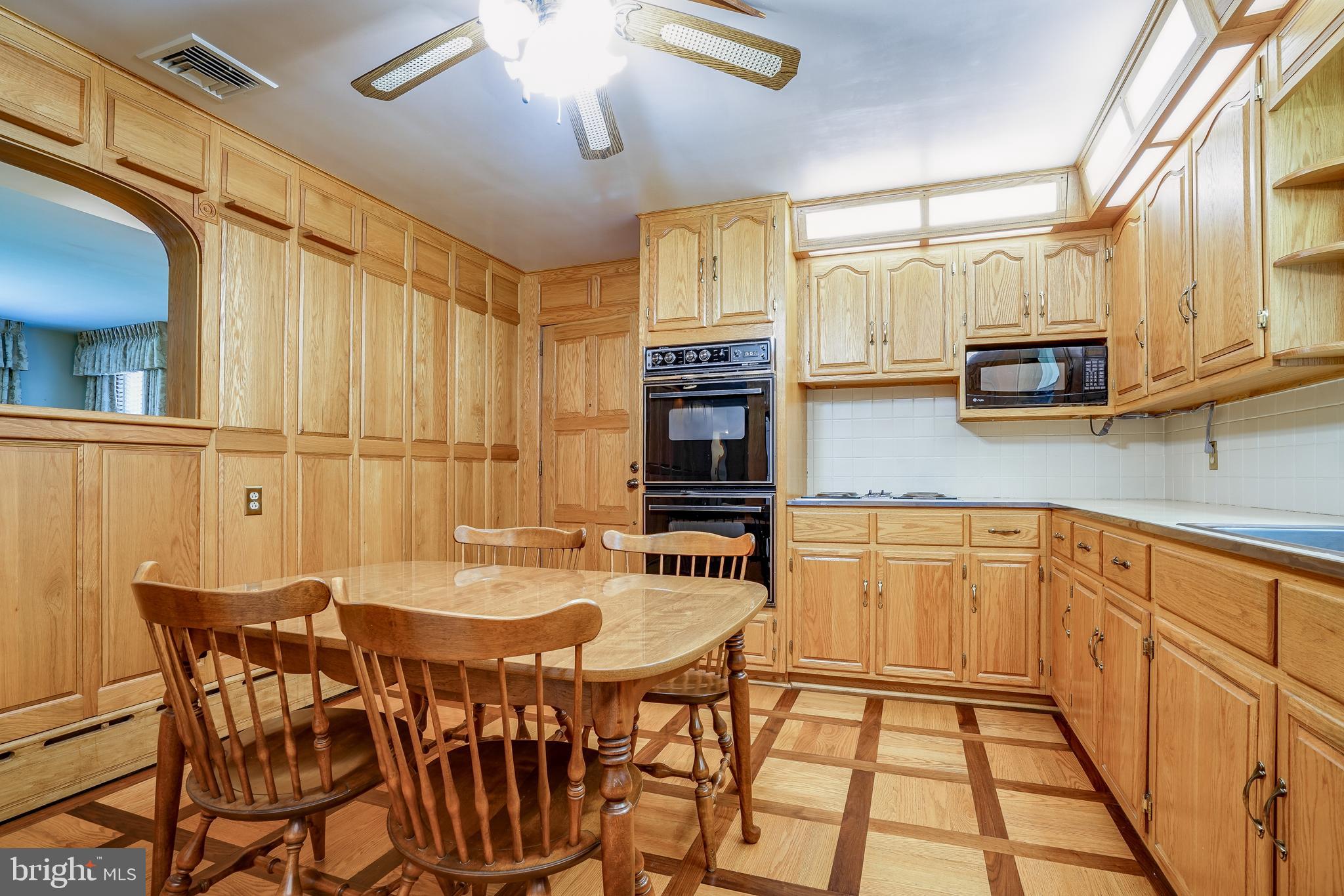 313 West Orvilla Road Hatfield, PA 19440 - Photo 8 of 30 Gallery Image 8